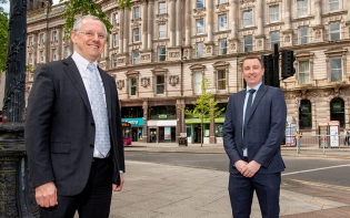 Pictured (L-R) is Kevin Holland, CEO, Invest NI with Dr Chris Armstrong, Chief Executive, Overwatch.